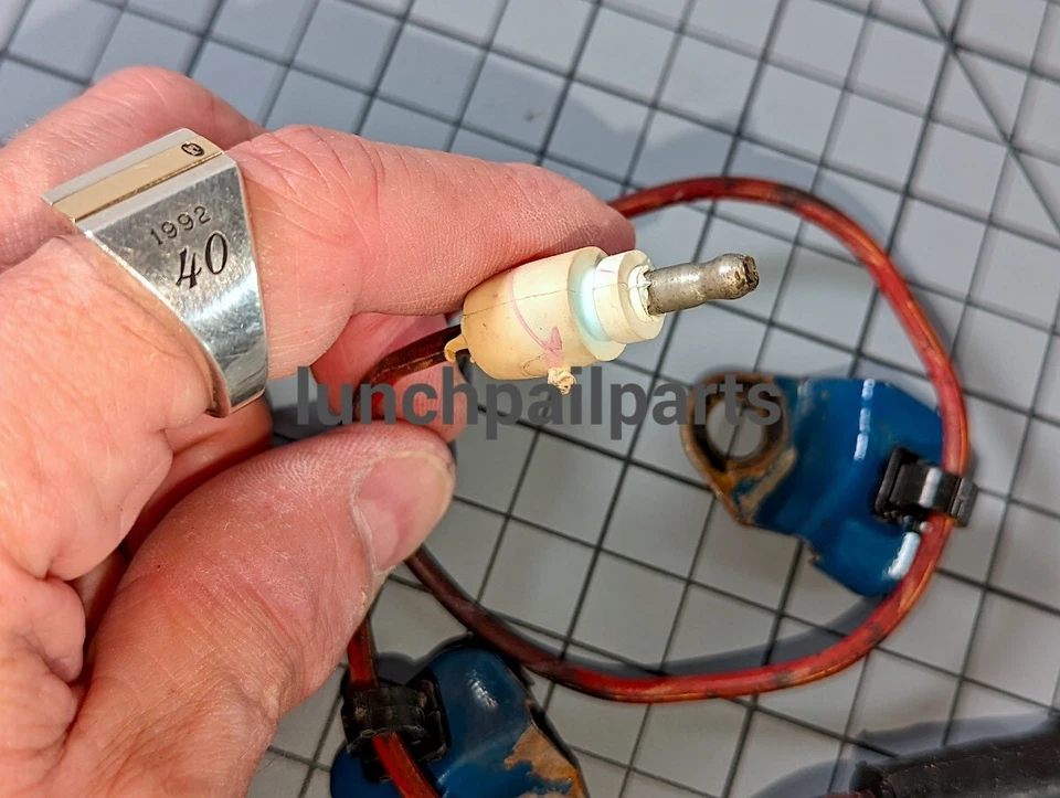 RARO Alambre Solenoide Ford Mustang Cougar Torino Cyclone Boss 429SCJ Super CobraJet Foto 2 de 4