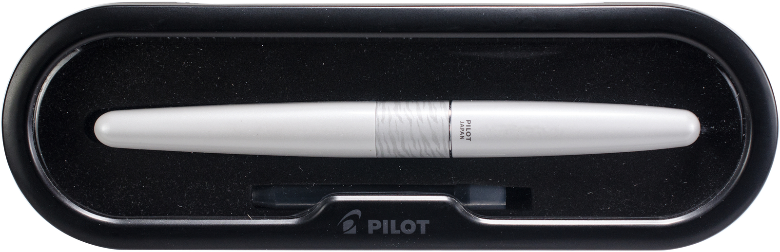 Pilot MR Collection Boxed Medium Fountain Point Pen Animal, White Tiger W/Black
