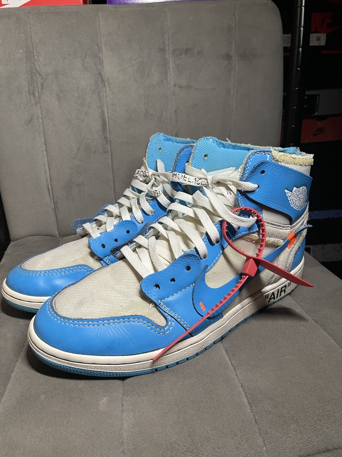 https://www.ebay.com/b/Jordan-1-Retro-OG-x-Off-White-High-UNC/15709/bn_7117647506