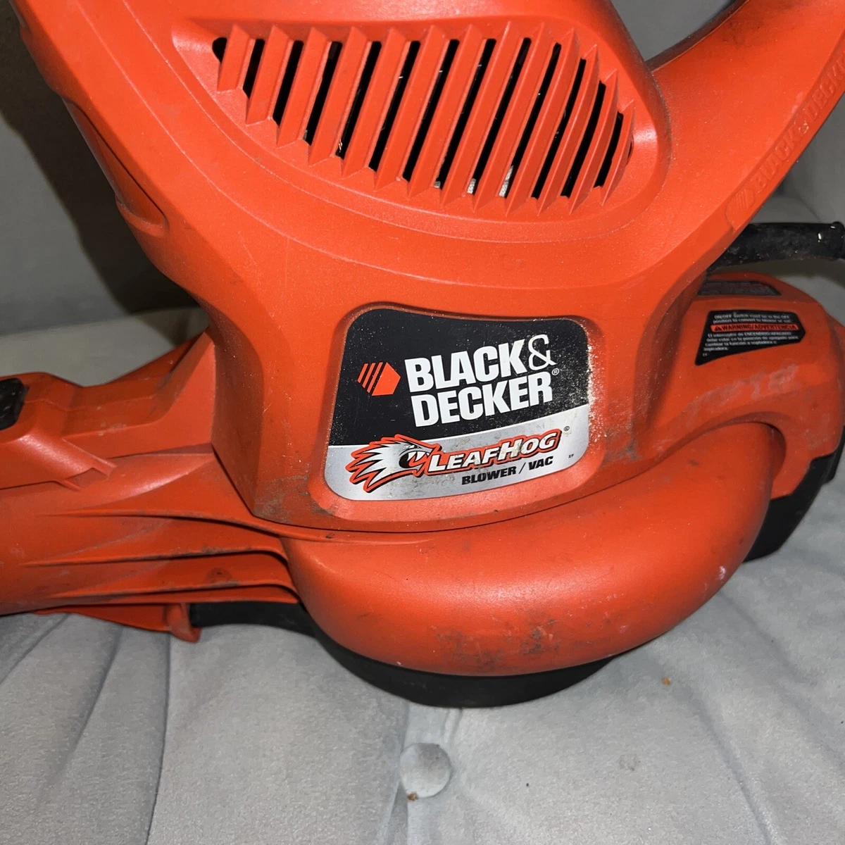 Black & Decker Electric Leaf Blower leaf hog.