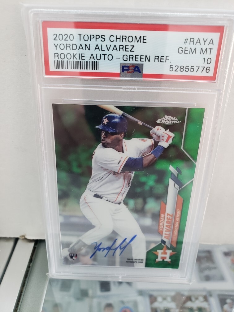 2020 Topps Chrome Yordan Alvarez RC Green Refractor Auto 55/99 PSA 10 Rookie