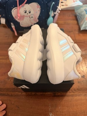 Adidas Sneakers für Kleine Kinder Größe 21