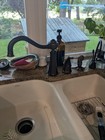 Delta Kitchen Faucet with Spray Spout — photo 1