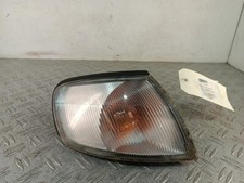 Clignotant Nissan ALMERA
