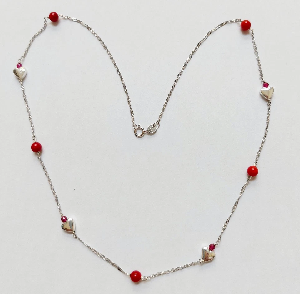 Collana in argento 925 con corallo bambu zirconia ed ematite argentata a cuore  - Immagine 4 di 4