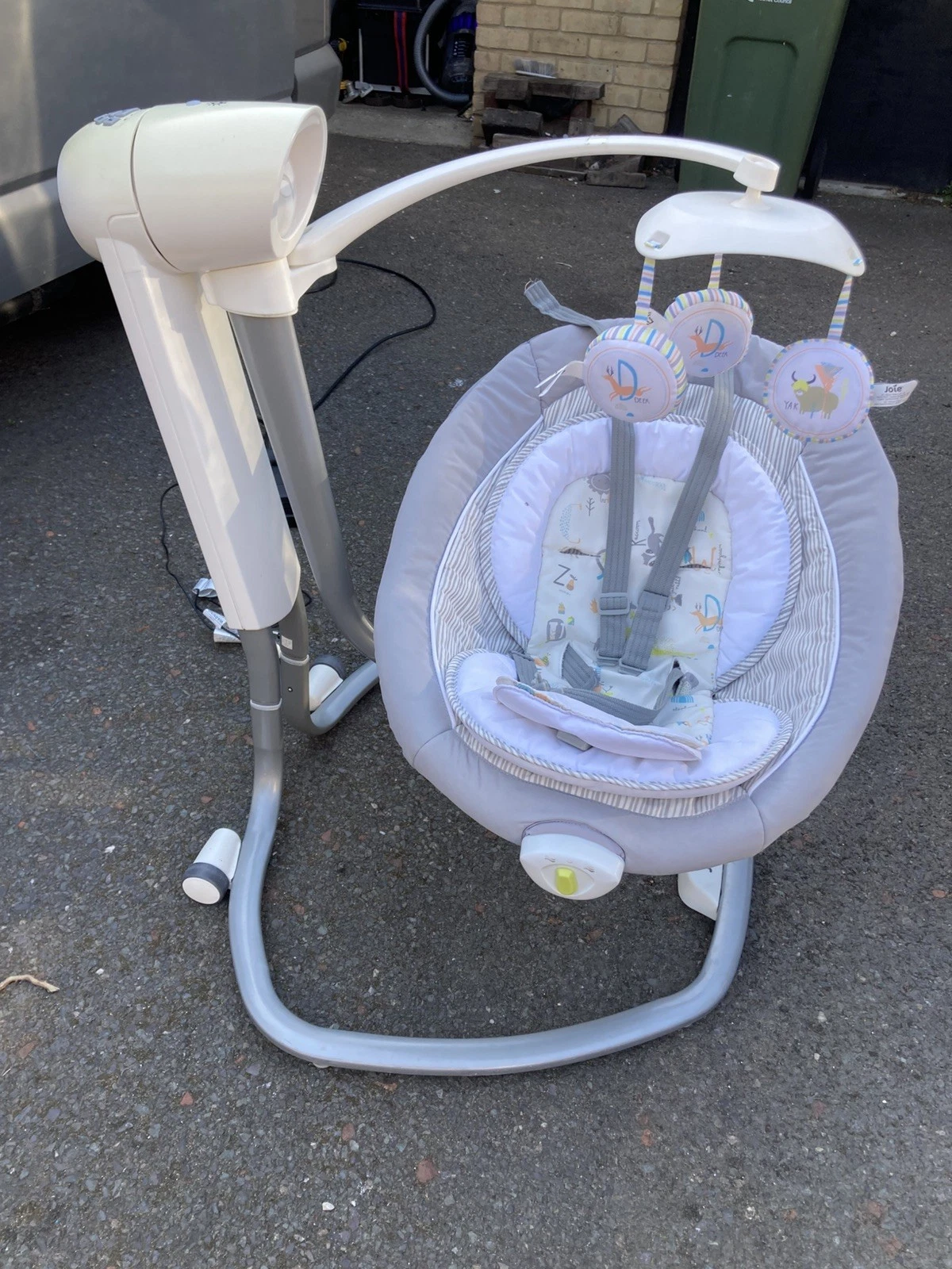 Joie Serina Swivel Baby Rocker- musical- rocking-
Opens in a new window or tab