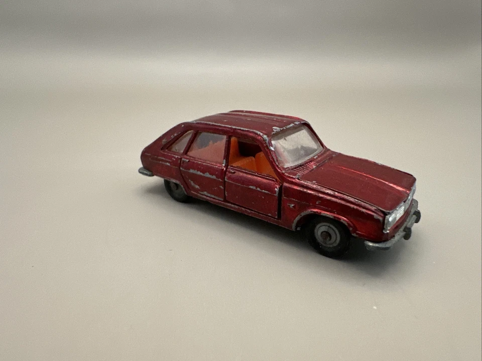 Jouet Ancien Majorette Renault 16 Rouge Métallisé Coffret Planeur 221 - Photo 3/4