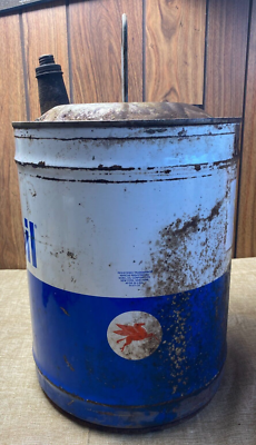 Vintage Mobil Oil Metal 5 Gallon Oil Gas Can - Gas Station