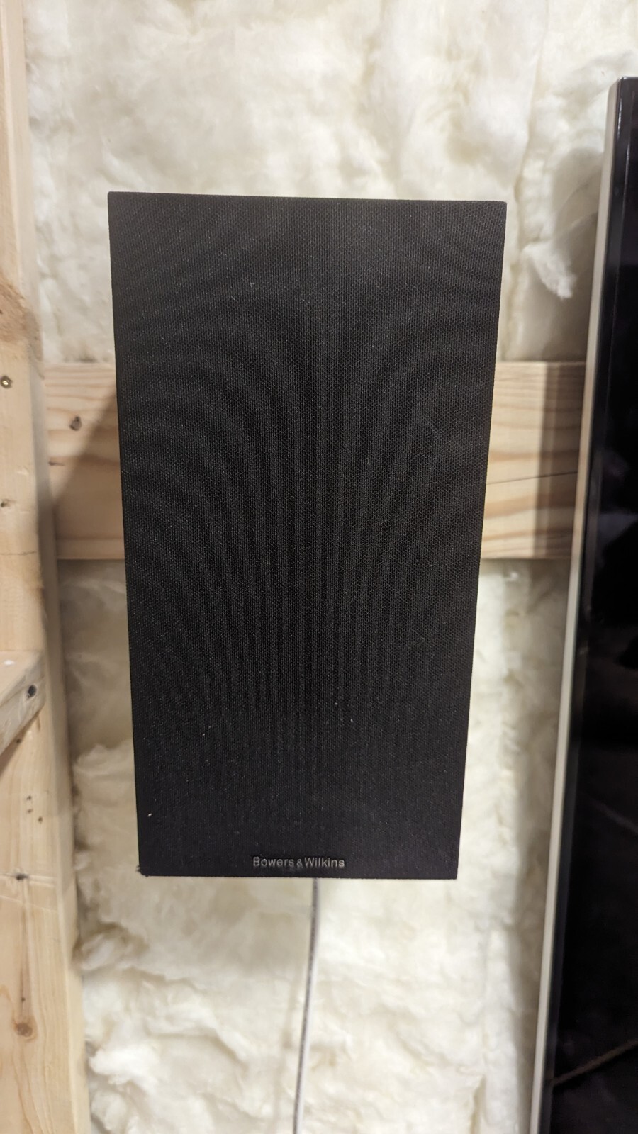 Bowers & Wilkins 686 S2 Bookshelf Speakers Black Ash (pair) B & W
