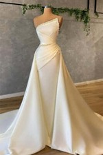 Vintage Strapless Pearls Wedding Dresses Satin Bridal Gown with Detachable Train