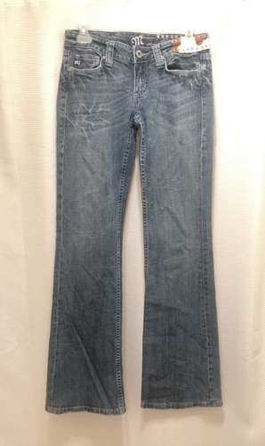 womens size 28 Miss Me bootcut jeans 