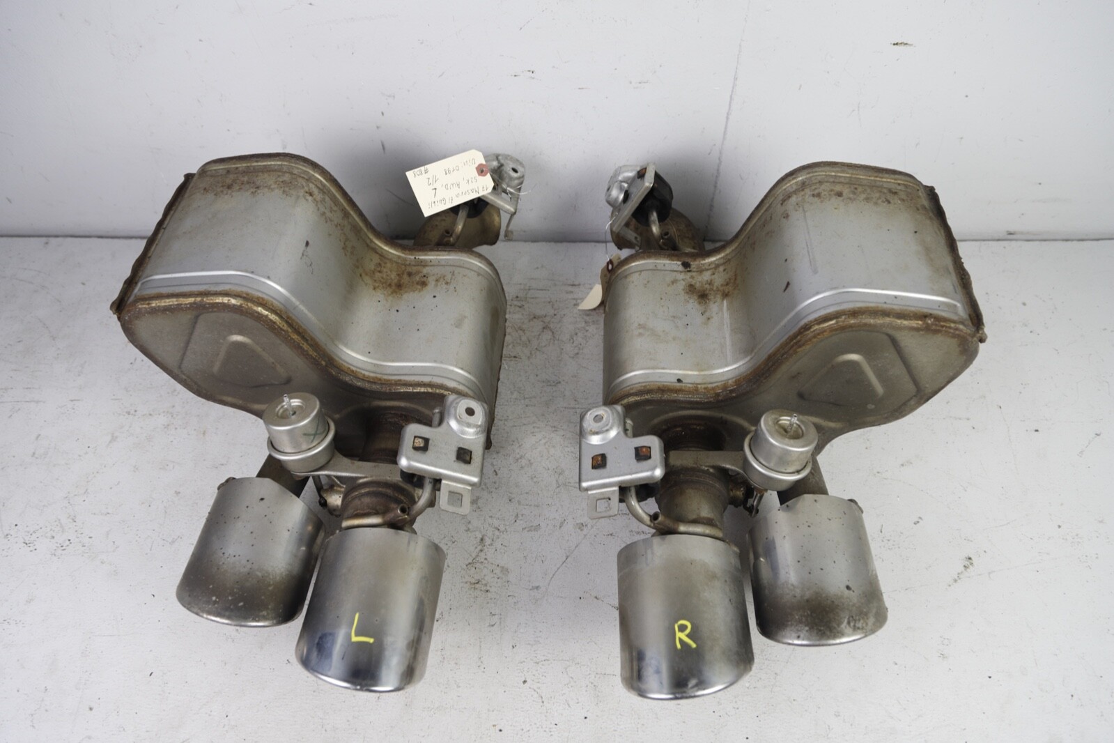 2014 - 2020 MASERATI GHIBLI S LEFT & RIGHT MUFFLER EXHAUST SET OEM 52K