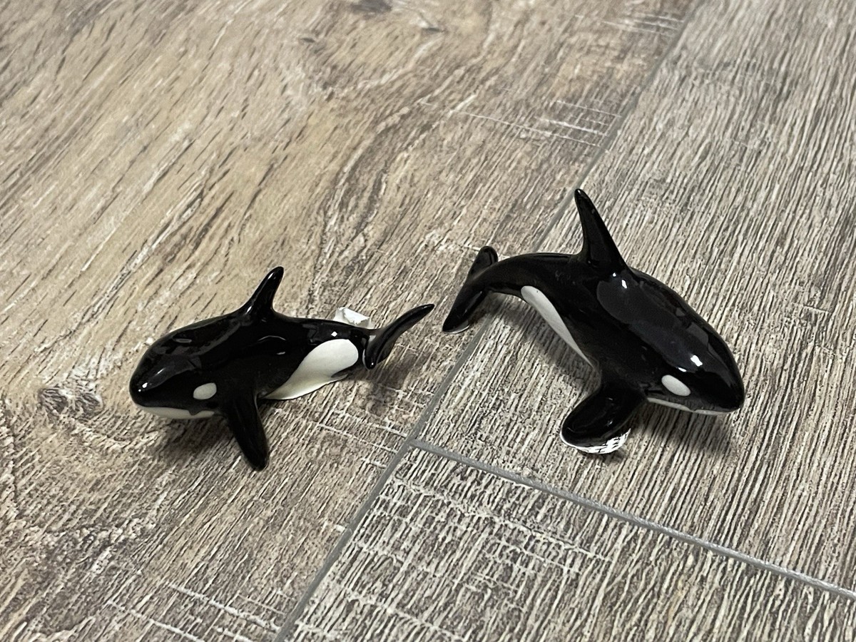 Retired 1990s Hagen-Renaker KILLER WHALE Sam ORCA Ceramic Figurine