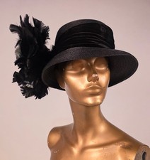 EDWARDIAN BLACK STRAW HAT W OVERSIZED FEATHER TRIMMED SIDE  SILK VELVET  BAND