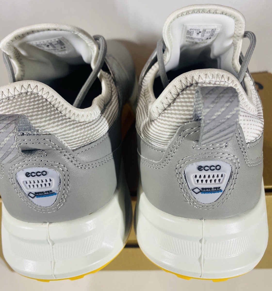 ECCO Men's Golf BIOM C4 Gore-Tex Waterproof Spikeless Shoes 10