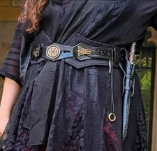 Leather Cinch Belt w/ Wand Holder/Pouch - Great for Cosplay, Ren Fest, Comic Con