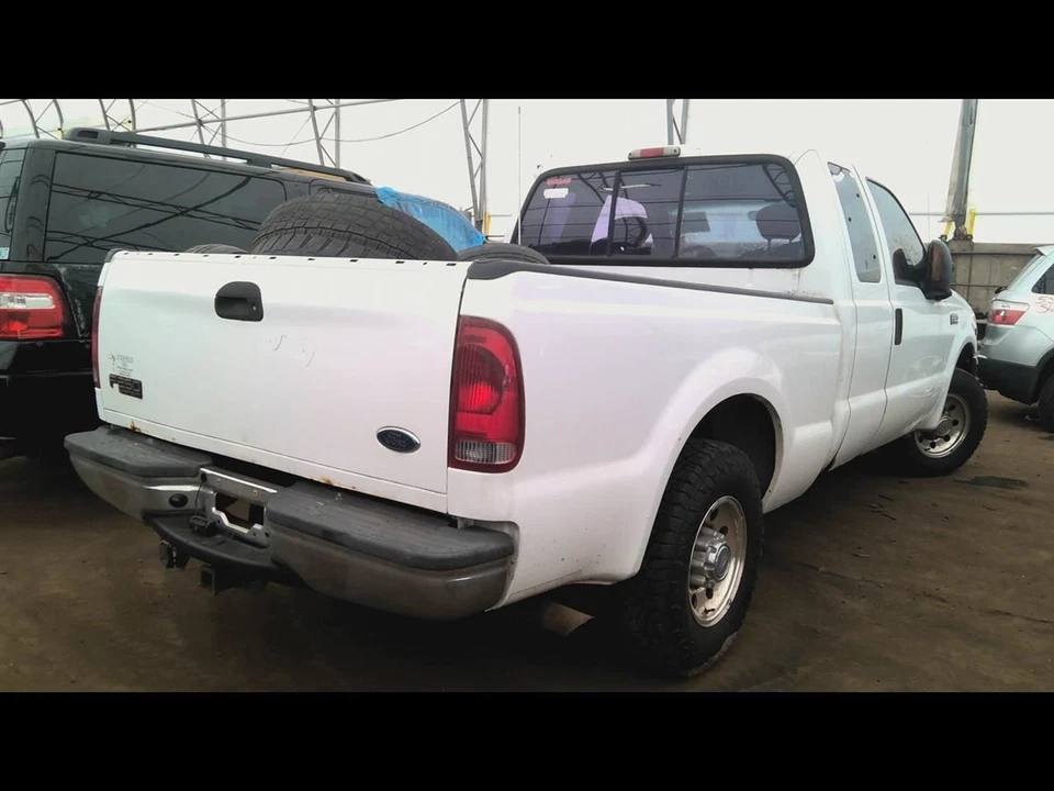 AC Condenser 10-415 Fits 99-07 FORD F250SD PICKUP 6616763 - Image 3 of 4