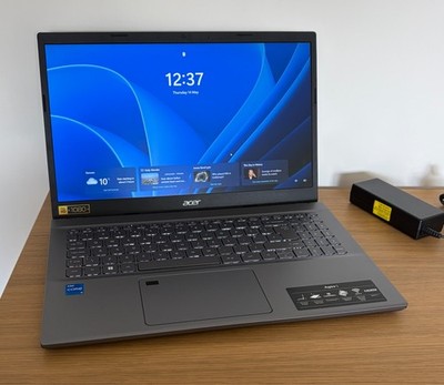 Acer Aspire 5 A515-57-58BV 15,6'' Laptop ~ Intel i5-12450H Gen ~ 8GB ~ 512GB SSD