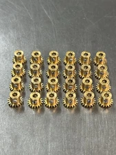 QTY 1 KEMTRON BRASS PINION GEAR 48 PITCH 18 TEETH .125" BORE SLOT CAR / RAILROAD