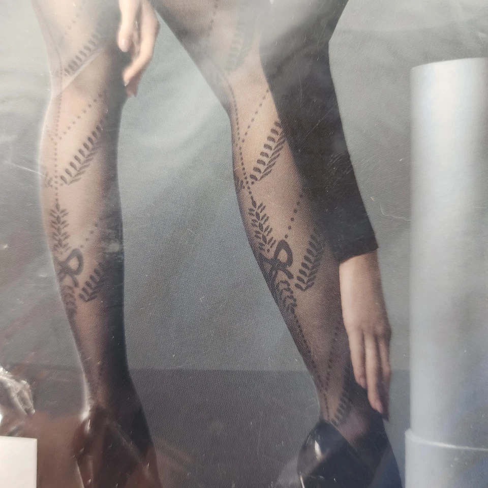 Medias Wolford Mocha Extra Pequeñas Patrón Armonía Zig Zag Costura Trasera Nuevas Foto 2 de 4