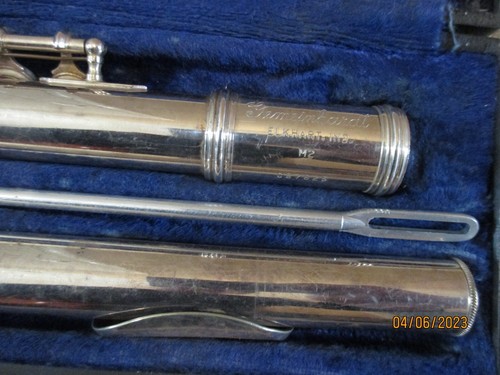 Gemeinhardt M2 flute with hard case. Made in USA - Picture 4 of 5