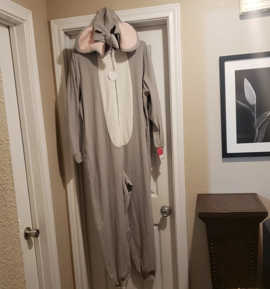 Nuevo pijama Xhileration Elephant adulto talla XL polar ropa para dormir nuevo con etiquetas Foto 3 de 4
