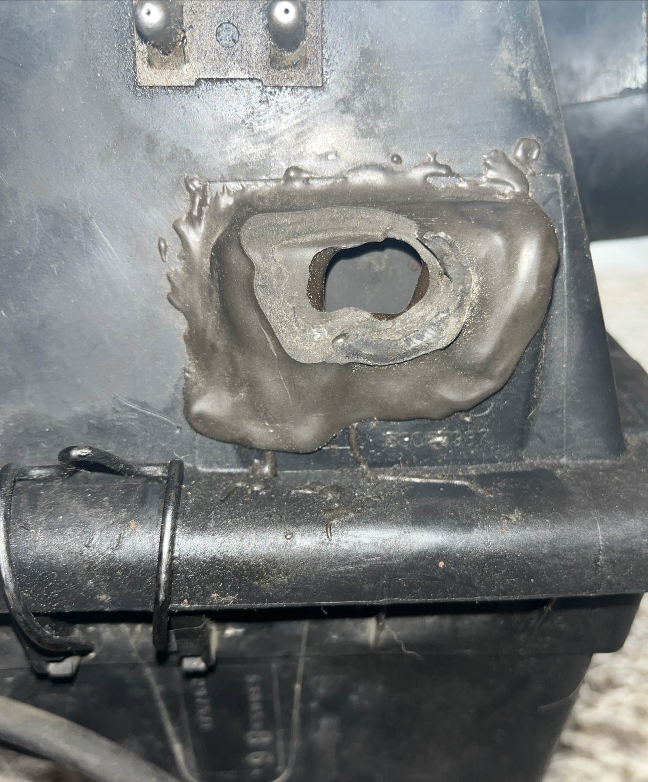 198790 Jeep Comanche Cherokee Engine Air Cleaner Filter Box eBay