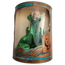 Vintage 1993 Marilyn Monroe Emerald Evening Collector's Series Doll 1