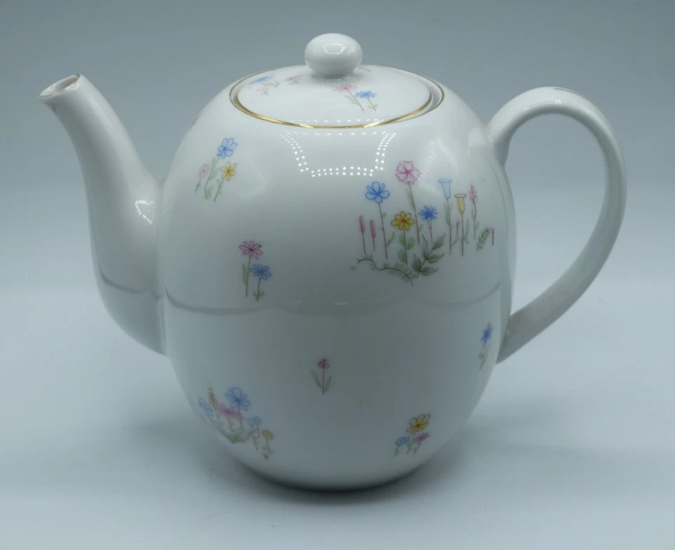 TETERA RETRO ARZBERG ALEMANIA FLORES BLANCAS Foto 3 de 4