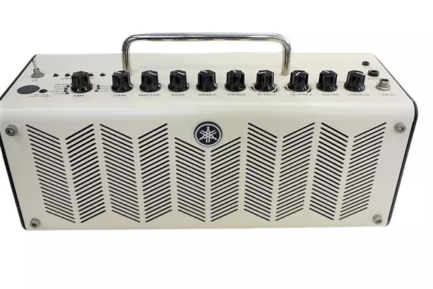 Yamaha THR10 Portable Guitar Amplifier White Black Good