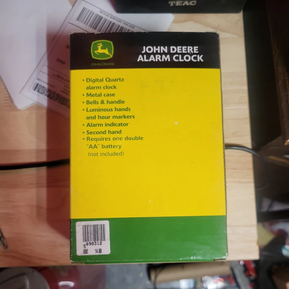 John Deere Reloj Despertador Doble Campana Cuarzo Analógico Keyclox Verde Amarillo Nuevo en Caja Luminoso Foto 3 de 4