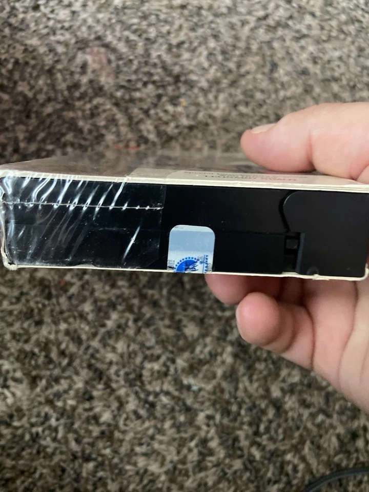 Star Trek IV: The Voyage Home (VHS, 1990) - Paramount Home Video Watermark - Image 2 of 3