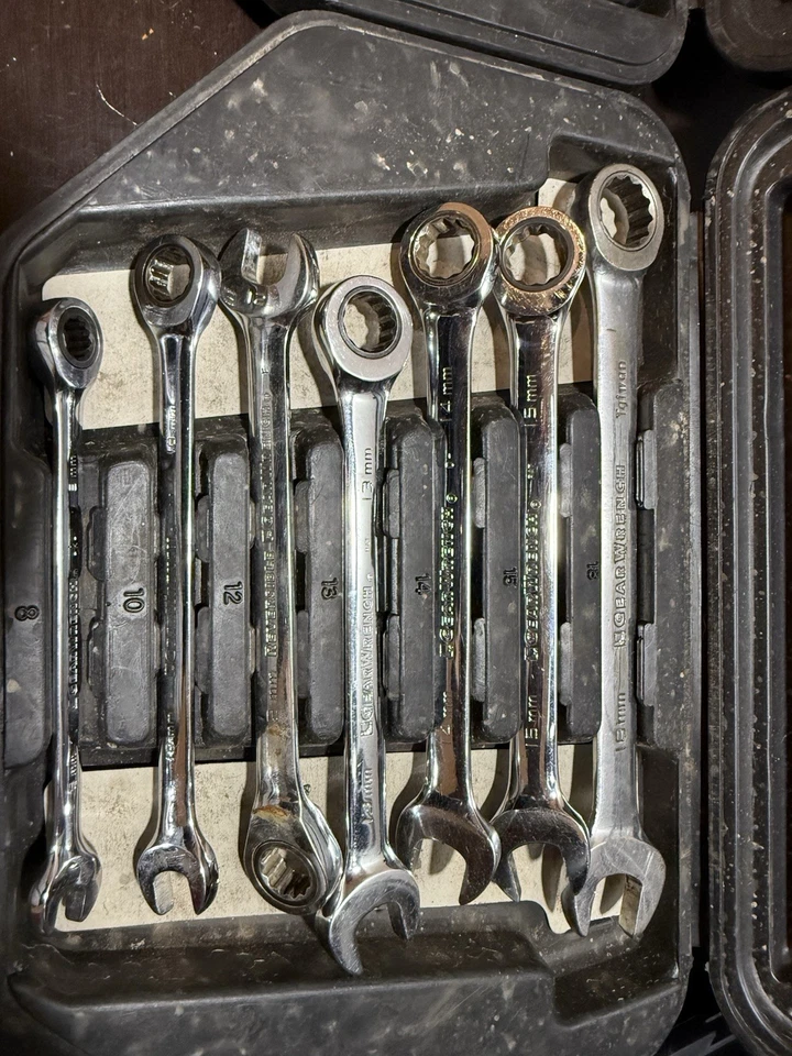 Juego completo de 2 llaves de trinquete Gearwench métricas y estándar Foto 3 de 3