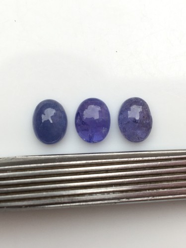Beautiful tanzanite cabochon gemstone good color 3 pieces oval shape 7 carat - Picture 4 of 6
