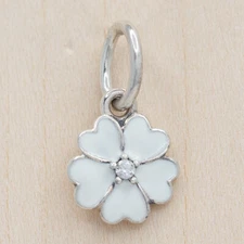 New Authentic Pandora White Primrose Pendant 390365EN12 W Tag & Suede Pouch