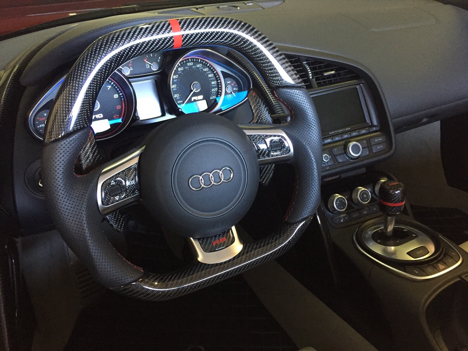 Audi R8 Carbon Fiber OEM Extended Paddle Shifters for Gen 1 R8
