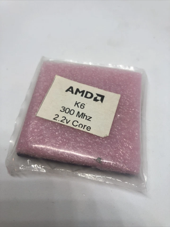 300mhz AMD-K6-2 300AFR 100/66 CPU Super Socket 7 2.2v Core 3.3v K6-II De colección Foto 3 de 4