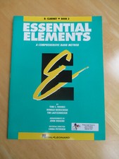 ESSENTIAL ELEMENTS - Bb CLARINET - BOOK 2 - STUDENT LESSON BOOK