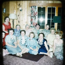 Uncle Fred and 11 lovely ladies at the cottage -1953 Stereo Realist Slide (#169)