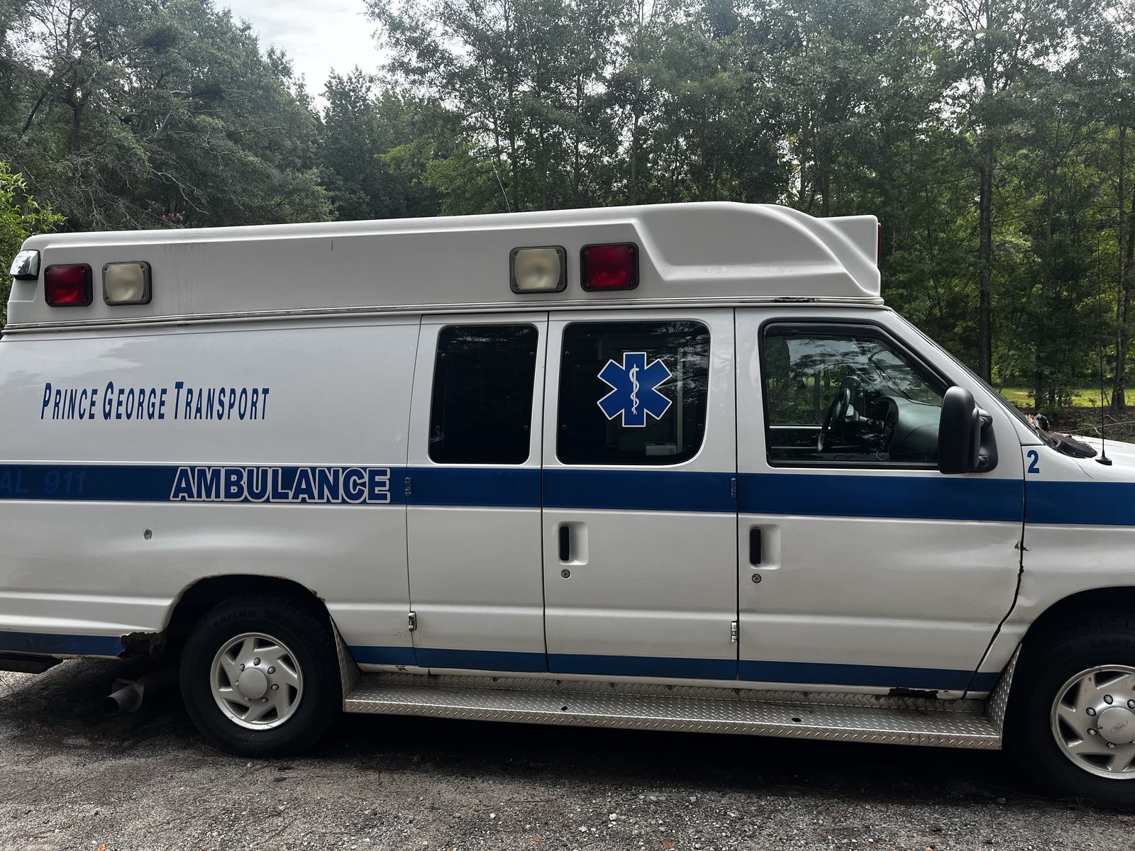 2010 Ford E-Series Van