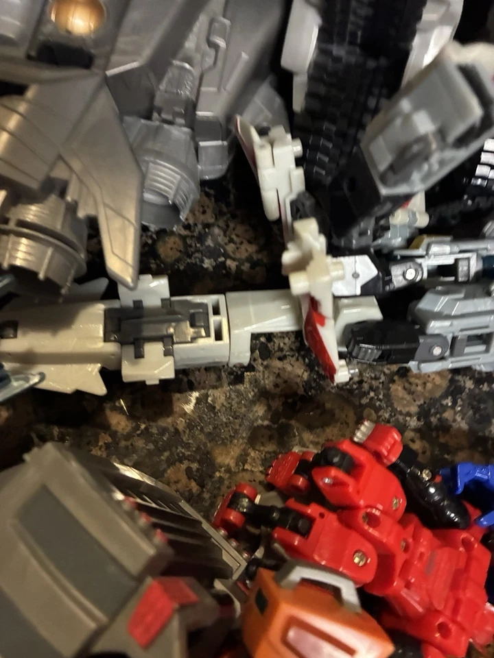 Lot of Hasbro Transformers for Parts Or Repair - Image 3 of 4
