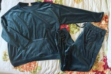 Westbound Dark Green Velour Track Suit Size XL 2 Piece Set Crewneck Joggers