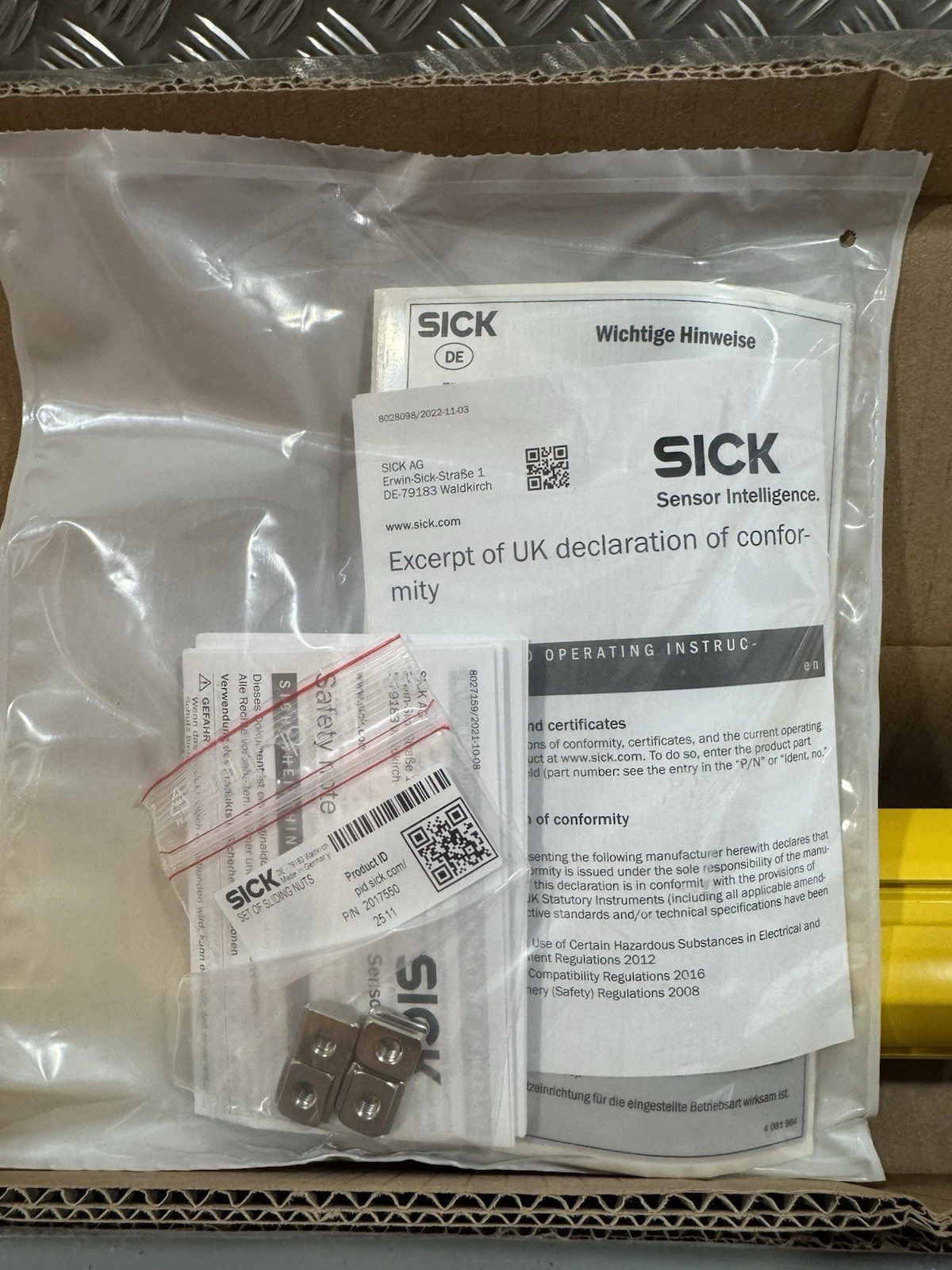 SICK Safety Multibeam Sensor Series Light Curtain M40Z-043023TB0 Brand New 7
