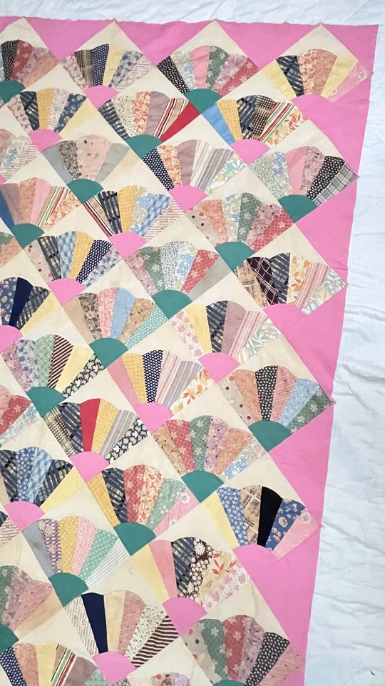 Vintage Fan quilt/Grandmother's Fan Quilts Top Hand Stitched 86x56 inches - Image 2 of 4