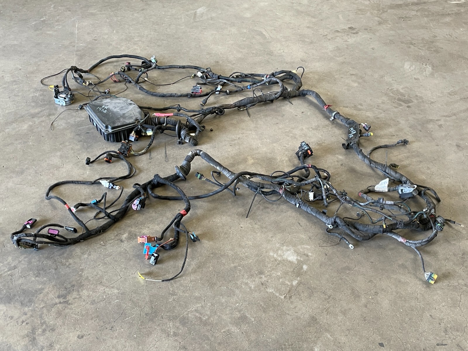 13 14 Maserati Granturismo M145 Front End Wiring Harness 4.7L 1458 OEM