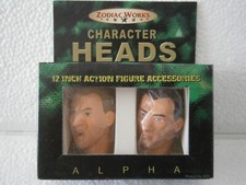 BOITE DE 2 TETES DE FIGURINE