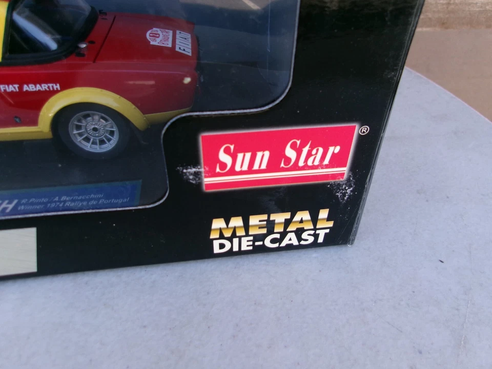 1:18 ЛИТЫЕ МОДЕЛИ FIAT 124 ABARTH 1974 ГРАН-ПРИ ПОРТУГАЛИИ SUNSTAR - Изображение 3 из 4