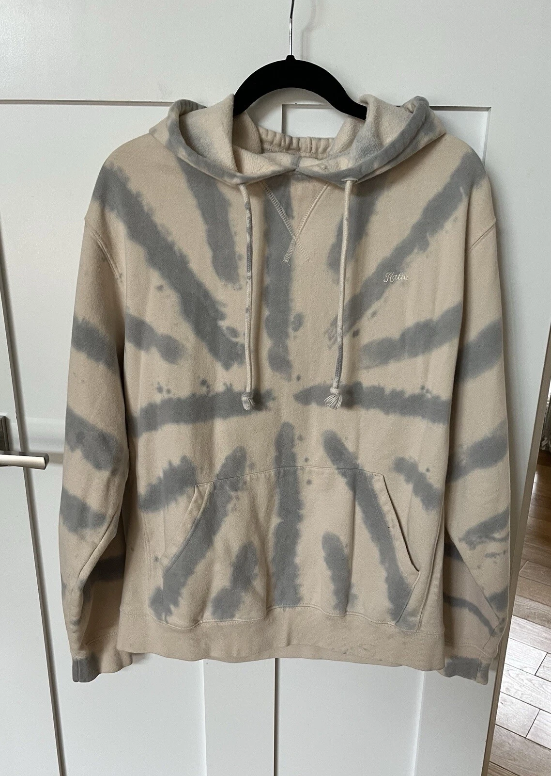 OFF WHITE Felpa con cappuccio Katin crema e grigio blu tie dye. Taglia Media