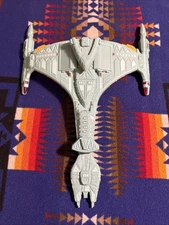 Star Trek Playmates Klingon Battle Cruiser - working sound and lights #001835