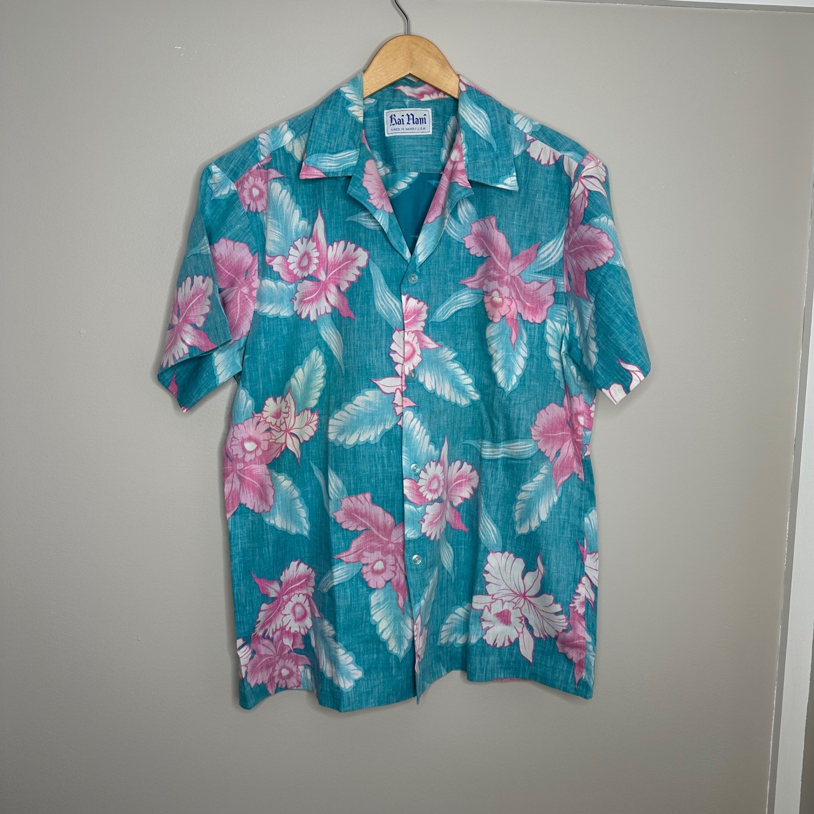 Kai Nani Men's Hawaiian Shirt Blue Pink Floral Print Button Up Made in Hawaii